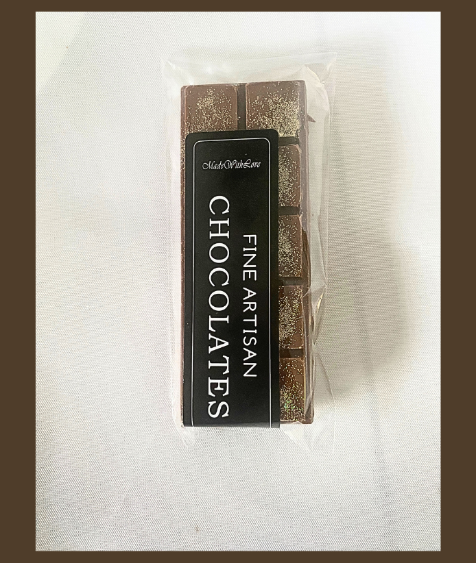 MA’at Egyptian Tayeb Holographic Chocolate Bars | Pistachio | Egyptian Dates | Cranberries