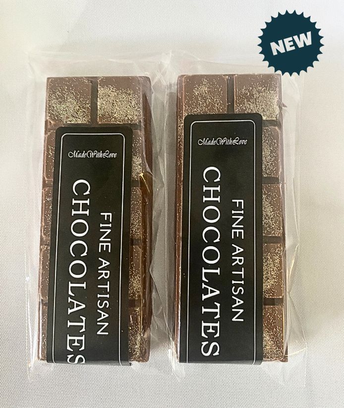 MA’at Egyptian Tayeb Holographic Chocolate Bars | Pistachio | Egyptian Dates | Cranberries