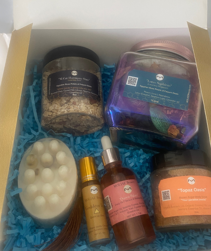 Gift Box Kit Queen Palace | Spa Paradise Oasis | Lip Oil | MA'at Harmony | Lotus Saphirus | Thebes Soap | Body Scrub