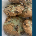 Gift Box | MA’at Kahk Chocolate Chip Pistachio Butter Cookies | Egyptian Dates