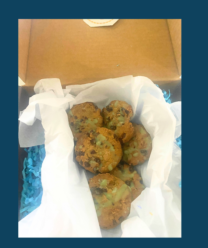 Gift Box | MA’at Kahk Chocolate Chip Pistachio Butter Cookies | Egyptian Dates