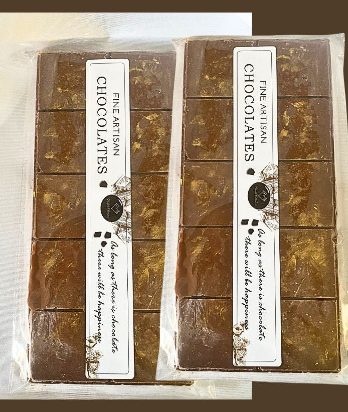 MA’at Egyptian Dubai Chocolate Bars | Pistachio Butter Cream | Egyptian Dates | Cranberries | GOLD Dust