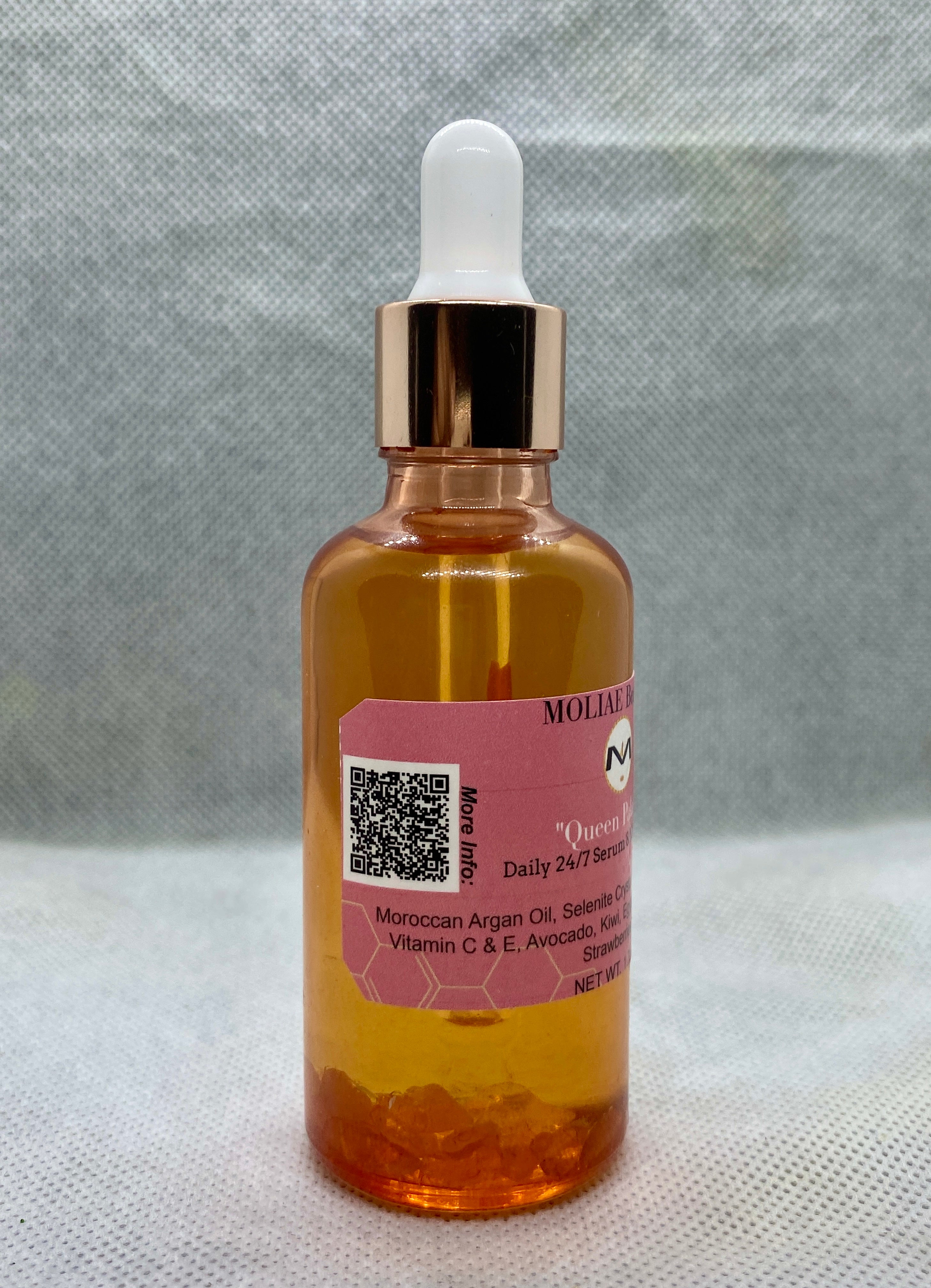 Gift Box Kit Queen Palace | Spa Paradise Oasis | Lip Oil | MA'at Harmony | Lotus Saphirus | Thebes Soap | Body Scrub