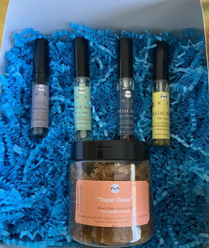 Skin Galore | Queens Day | Lip Oils | Brown Sugar Scrub | Eyelash Growth Oil | Sea Salt Scrub | Gift Box Kit